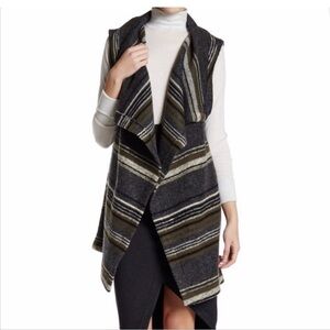 Cupcakes & Cashmere cowl neck cape vest